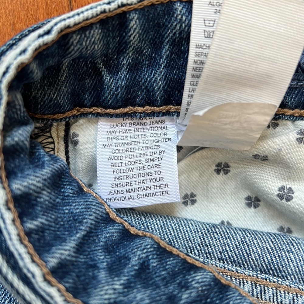 Lucky Brand Sienna Slim Boyfriend - EUC 4/27 slouchy - Picture 9 of 9